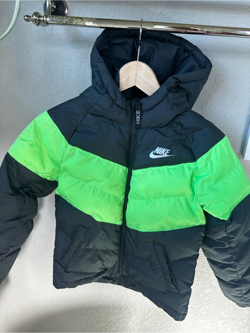 Nike Kids Black and Neon Green Hooded Puffer Jacket